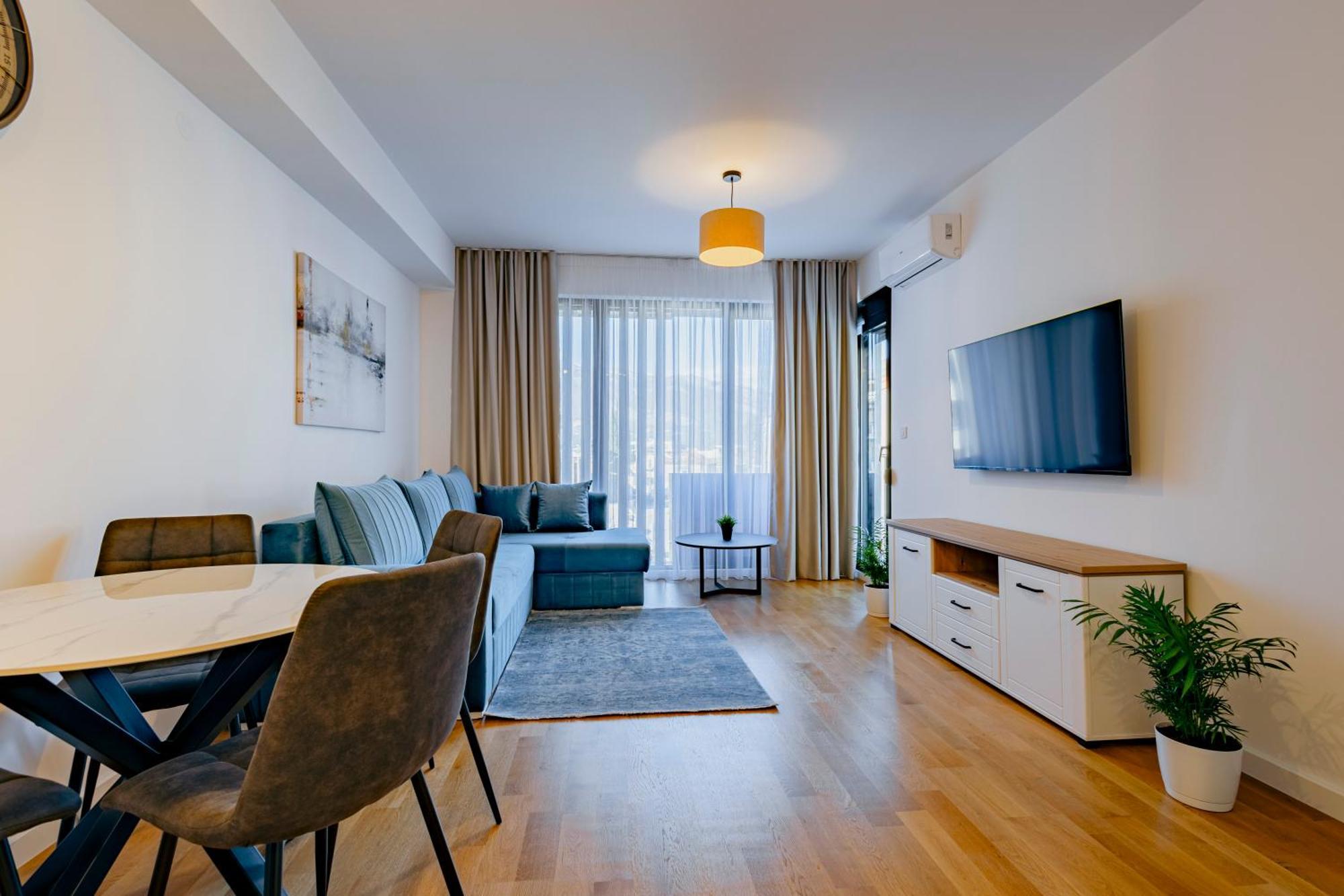 Tivat Apartments Luaran gambar
