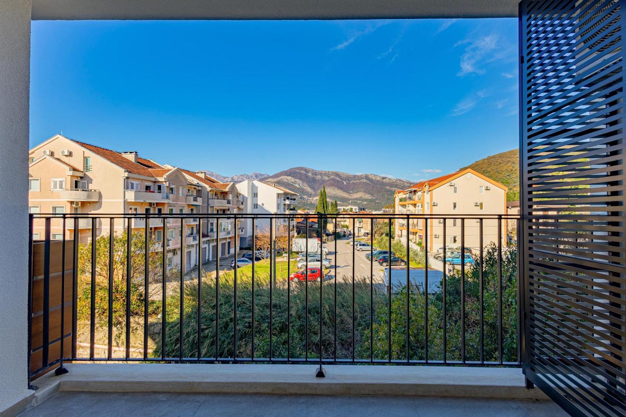 Tivat Apartments Luaran gambar